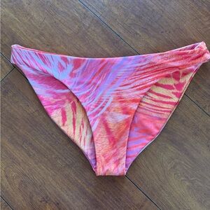 Skatie Cheryl bottoms Makaha print Medium